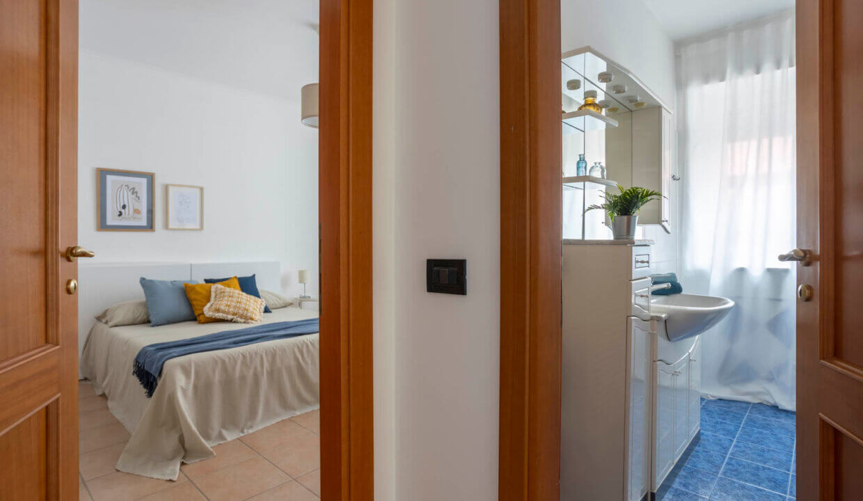 26 camera bagno