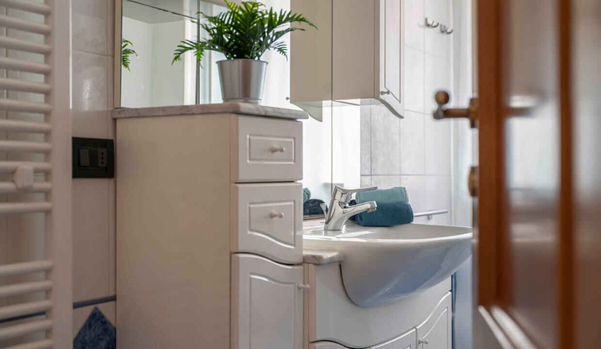 27 bagno